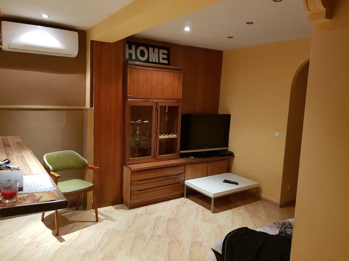 Pradera De San Isidro Apartment Madrid Bagian luar foto